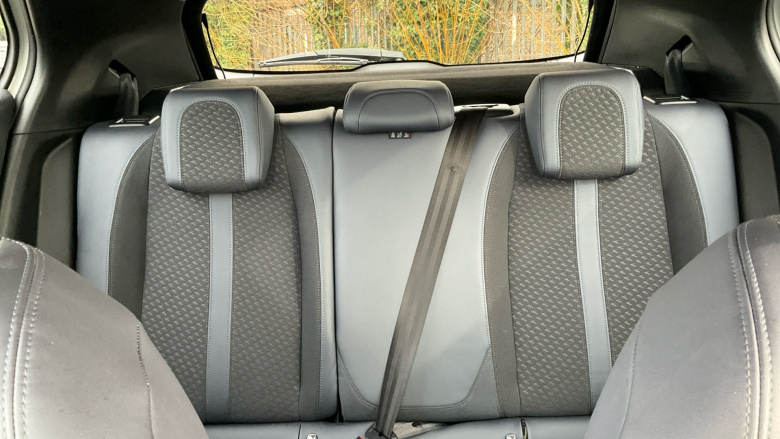 Peugeot 2008 1.2 PureTech 130 Allure Premium 5dr Petrol Estate